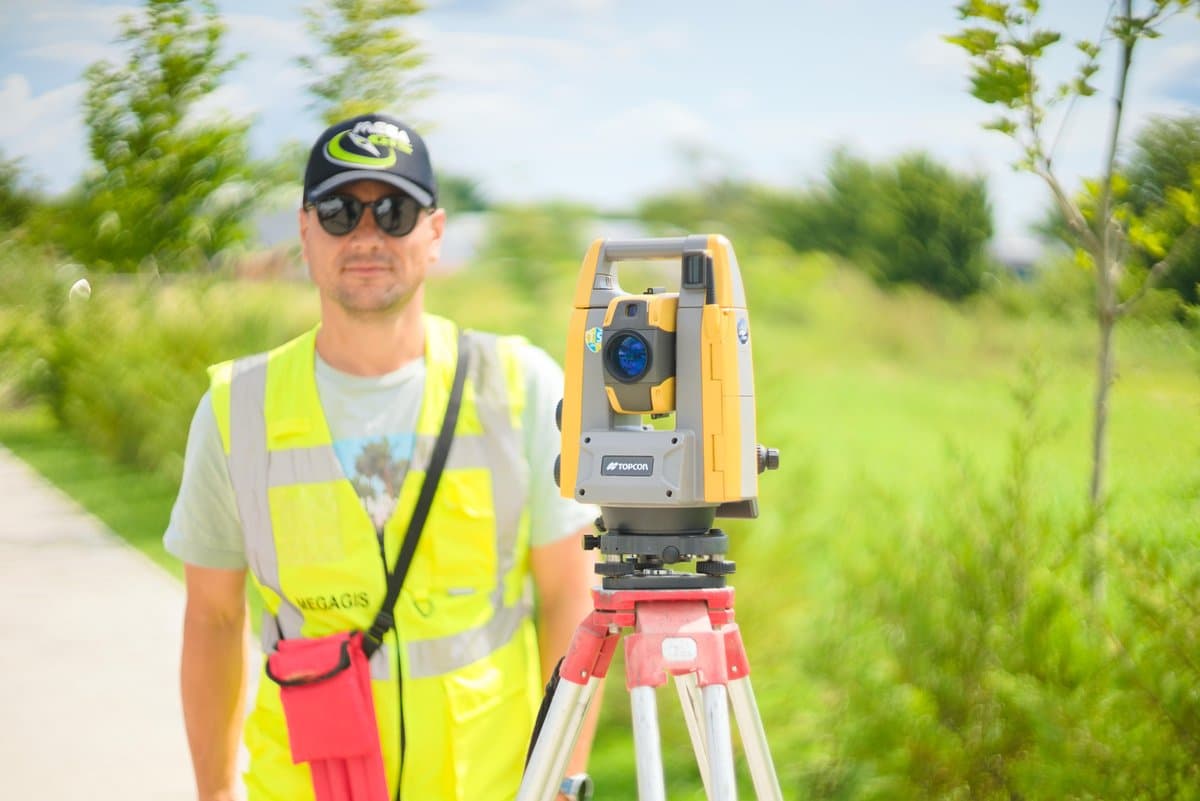 Total Stations: Leica & Topcon